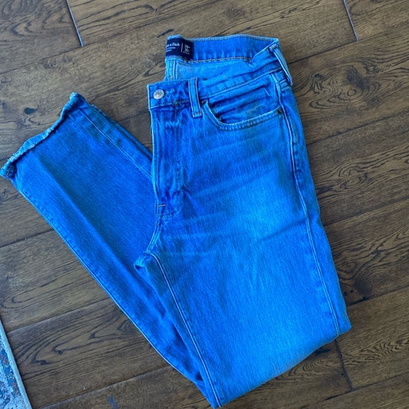 A&F Jeans - Picture 1 of 5